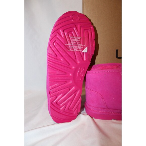 UGG YOUTH 6 WOMEN'S 7.5-8 NEUMEL CHUKKA SUEDE SHEARLING BOOTS PINK NIB - Picture 8 of 8